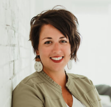 亚历山德拉弗罗斯特缩略图照片